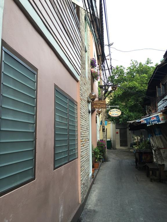 Guest house Ricos Honey Place 2*